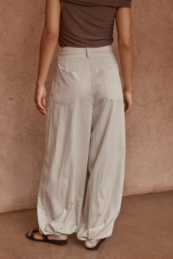 Lucie Soft Balloon Pant Stone Cream