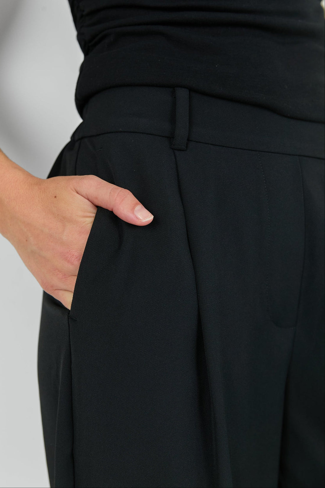 Business Black Wide Leg Pleat Front Pants