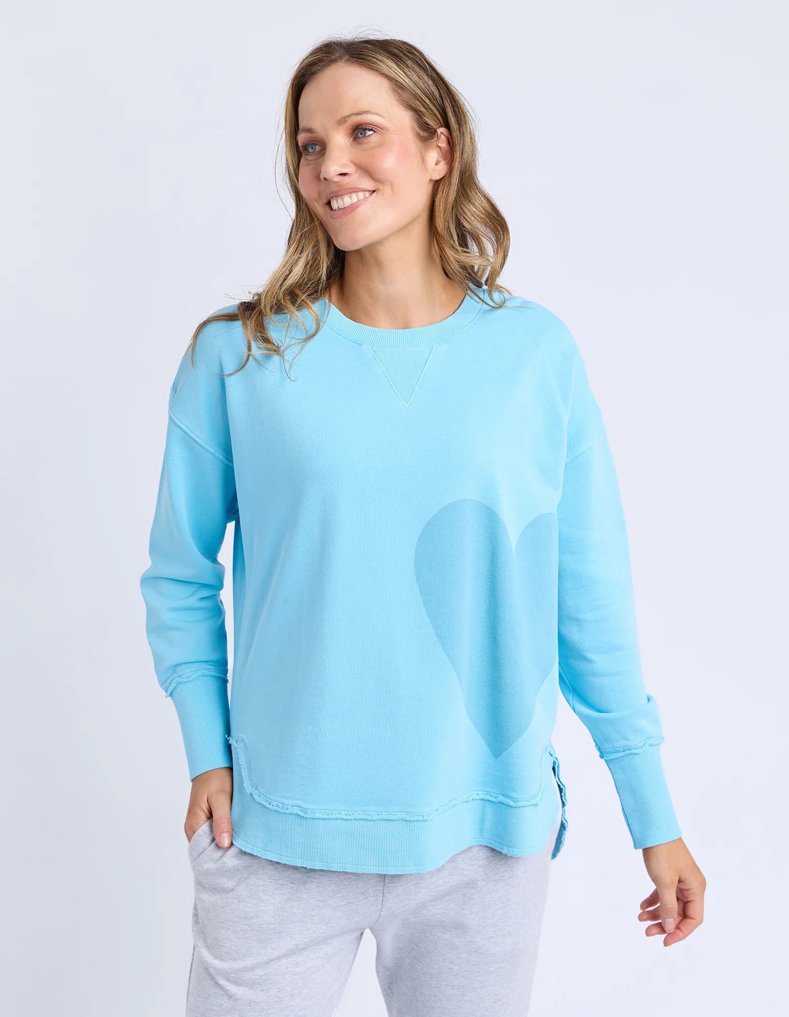 One Heart Crew Charm Spray Blue