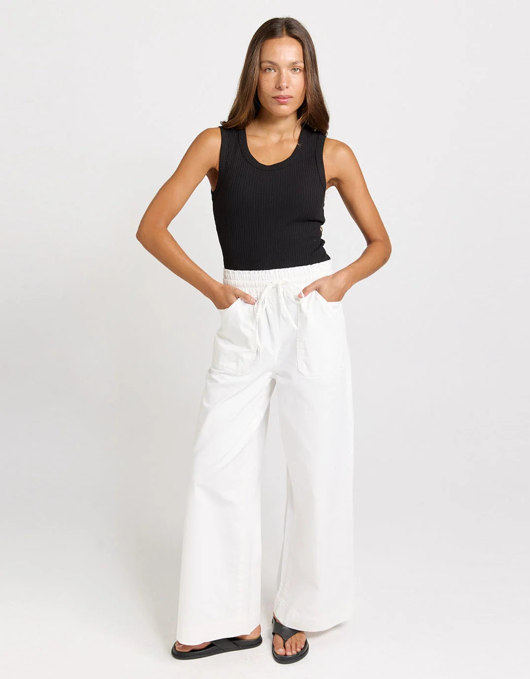 Saffra Relax Leg Jean White