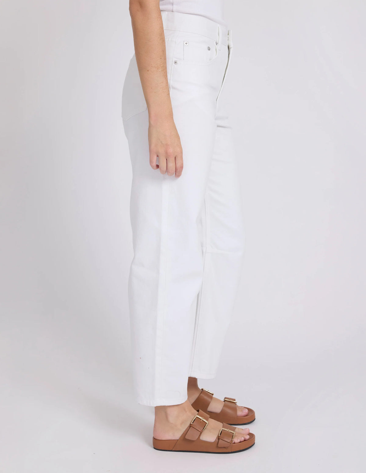 Carson Barrel Jean White