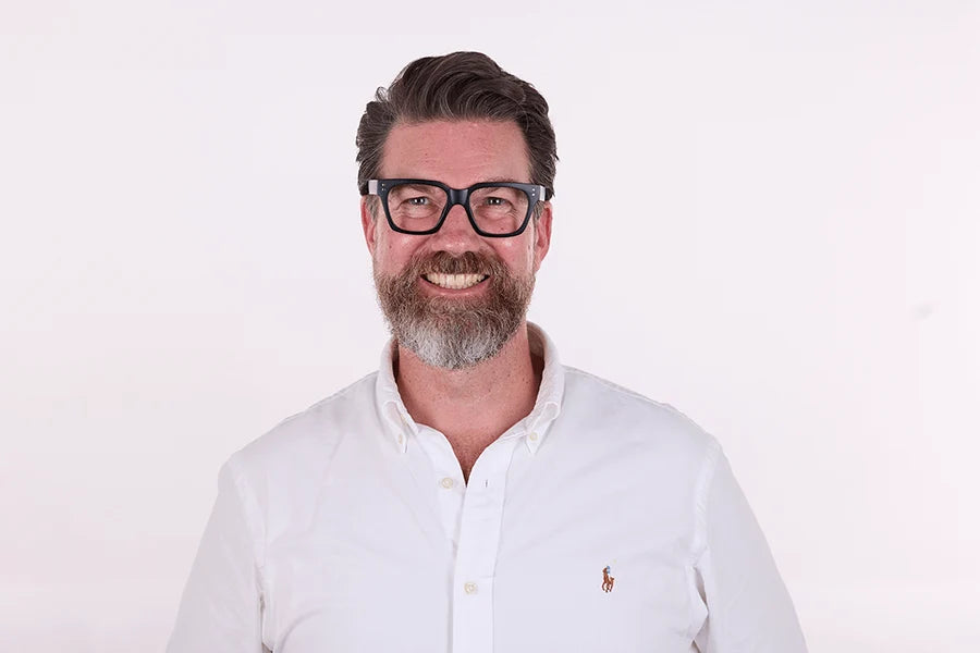 Daily Eyewear 10am Black Reading Glasses