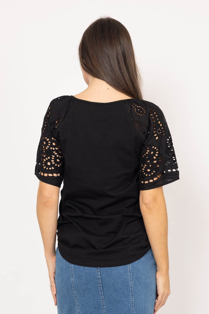 Amari Embroidered T-Shirt Black