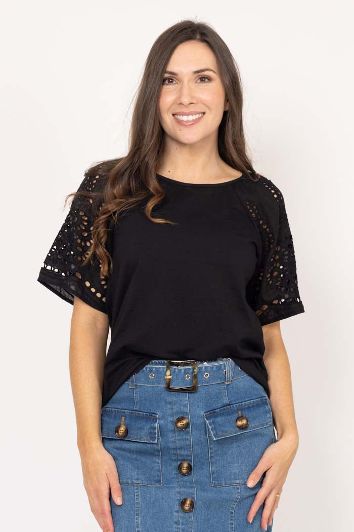 Amari Embroidered T-Shirt Black