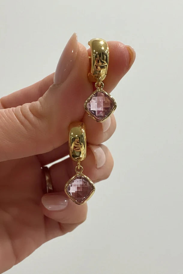 Pink Rhombus Jewel on Huggies Gold