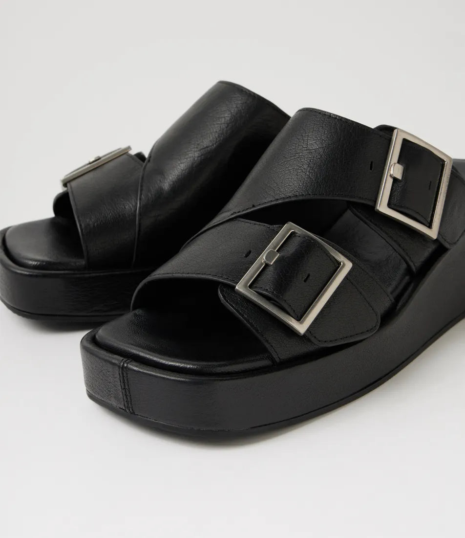 Camimer Black Crinkle Leather Sandal