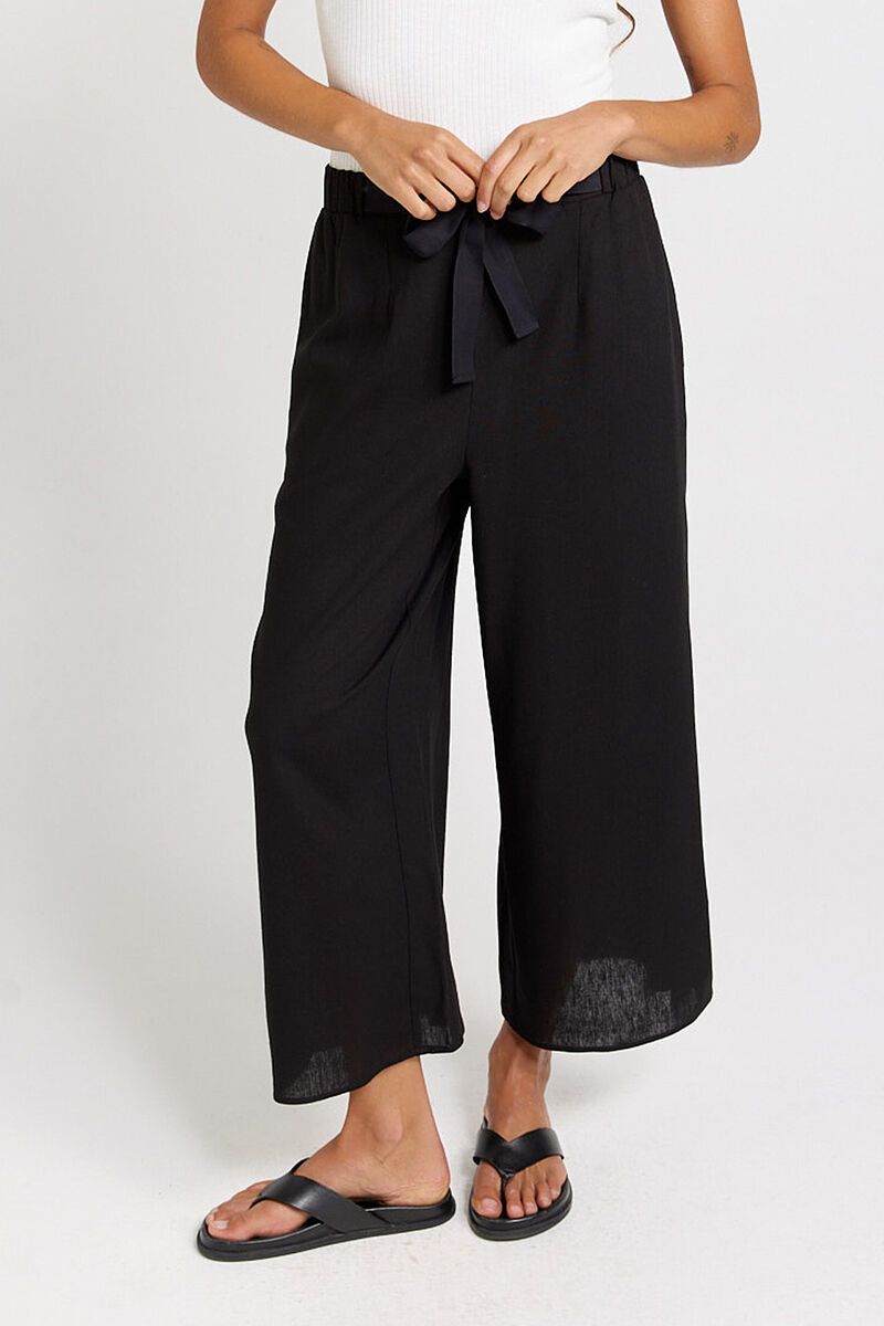 Bella Crop Pants Black