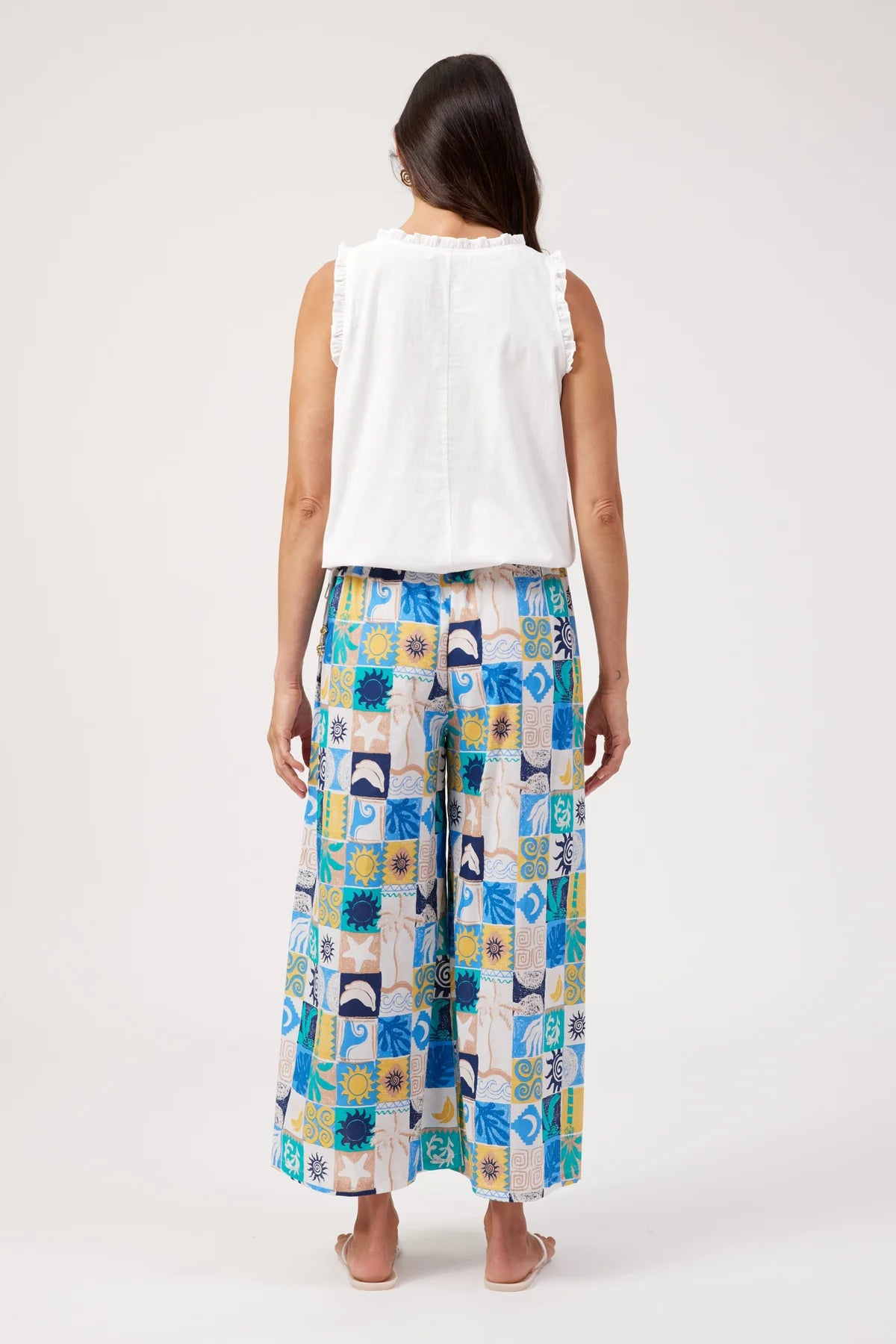Crete Tank White