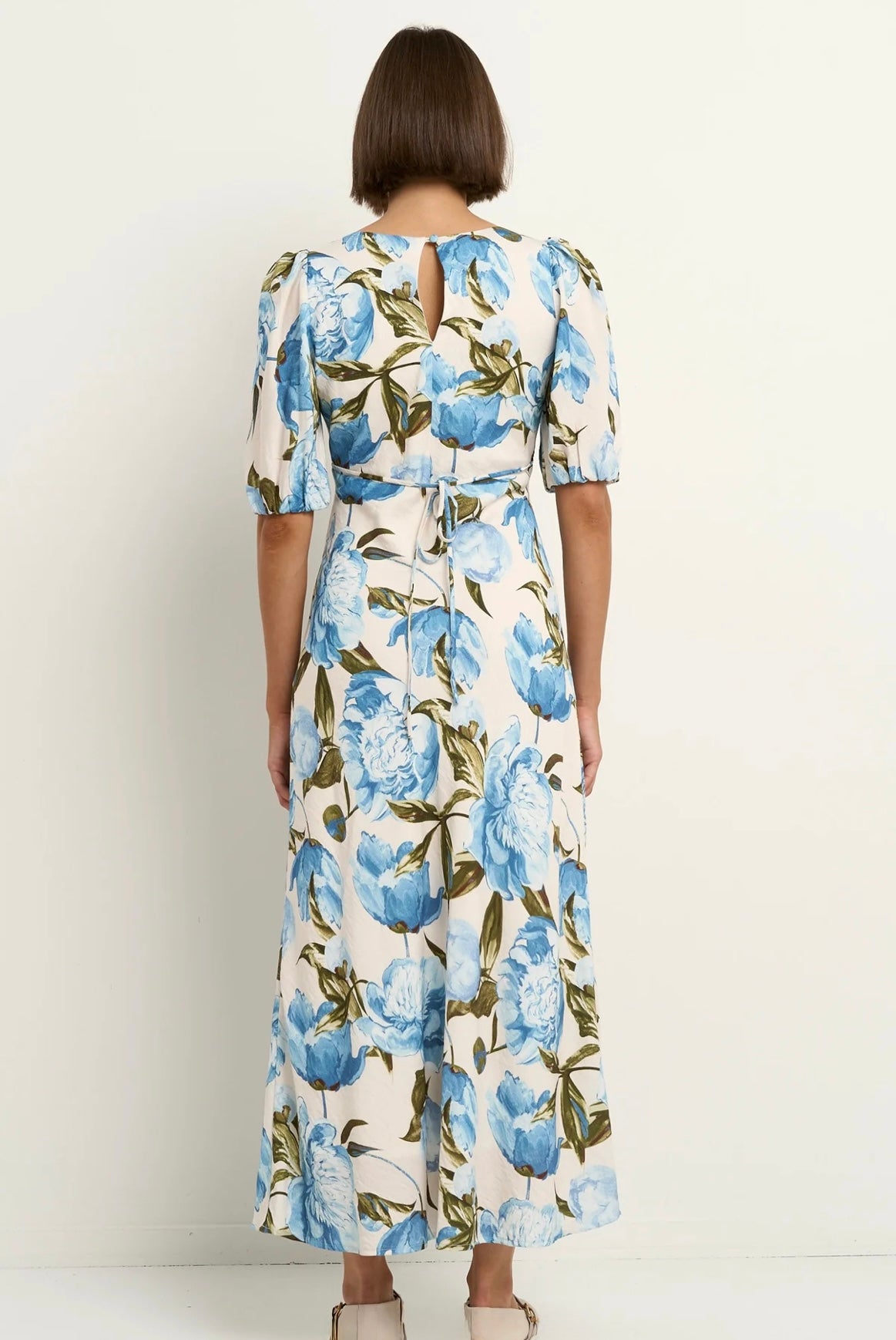 Amora Blue Vintage Floral Short Sleeve Bias Midi Dress