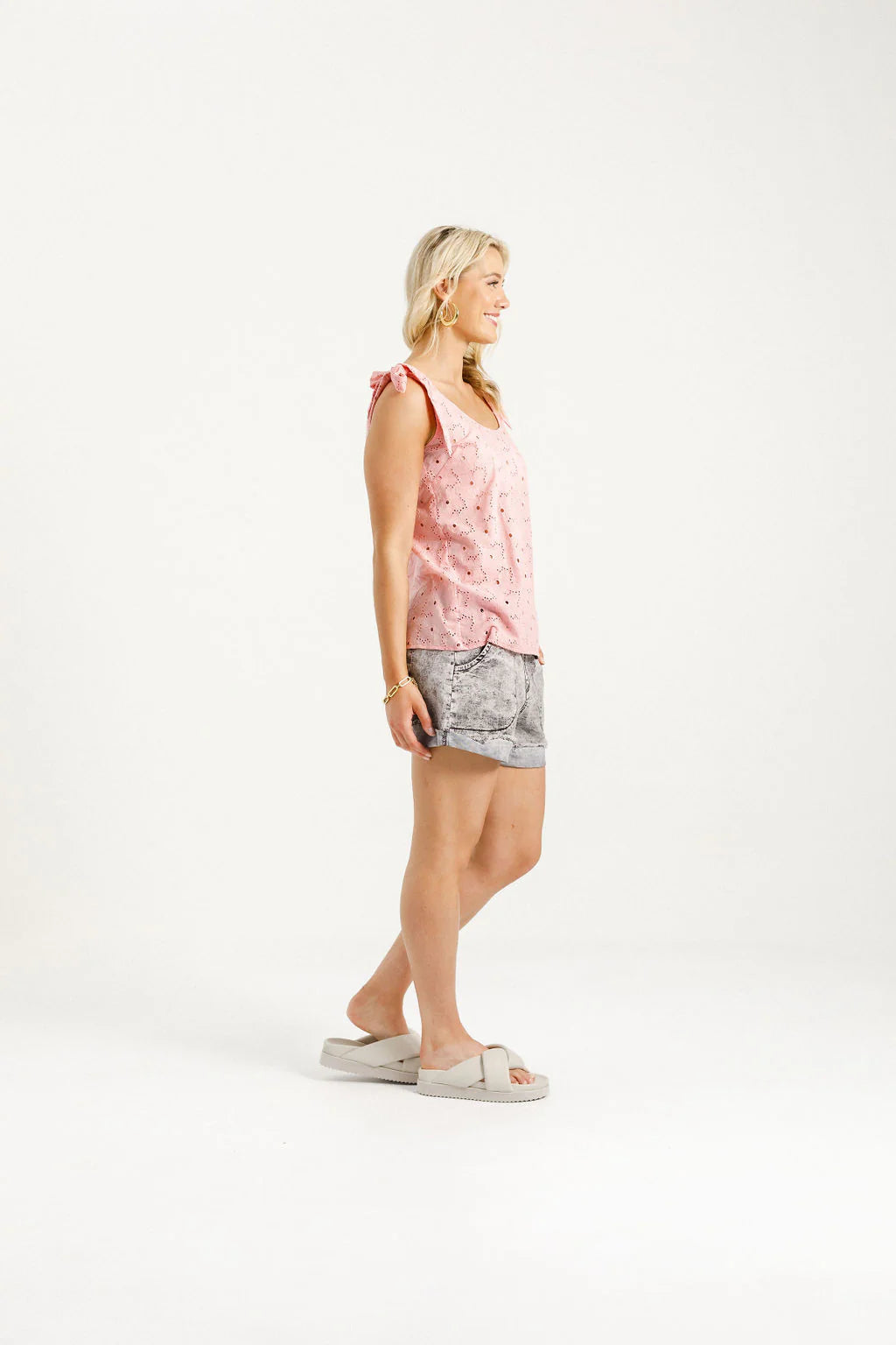 Andi Top Pink Blooms