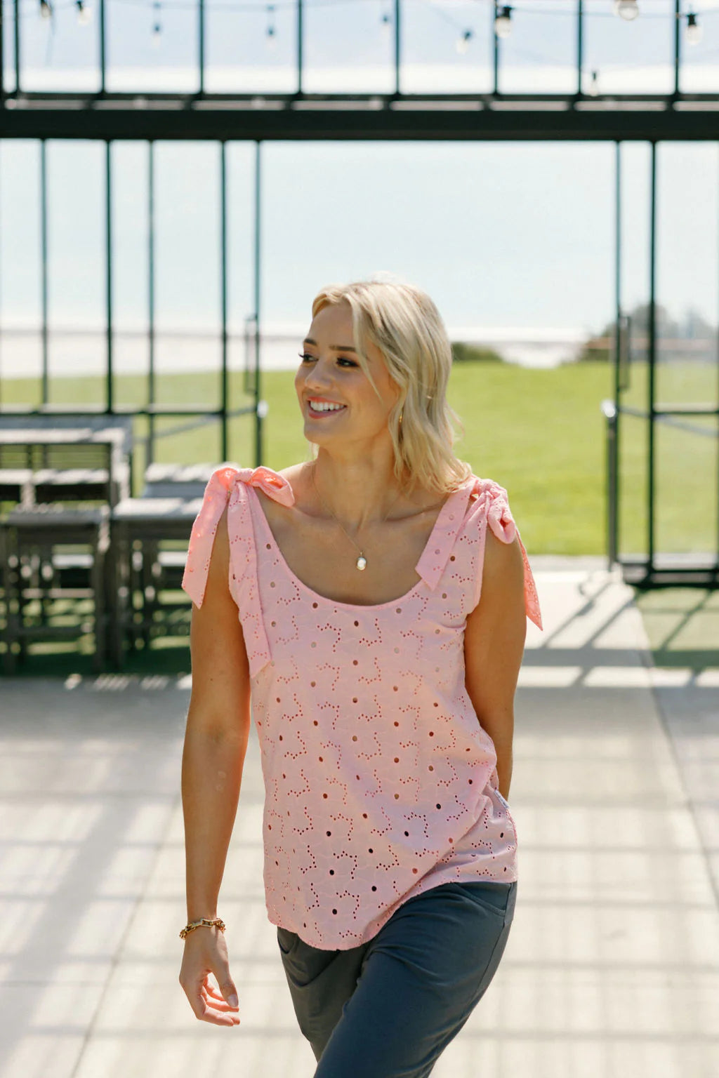 Andi Top Pink Blooms