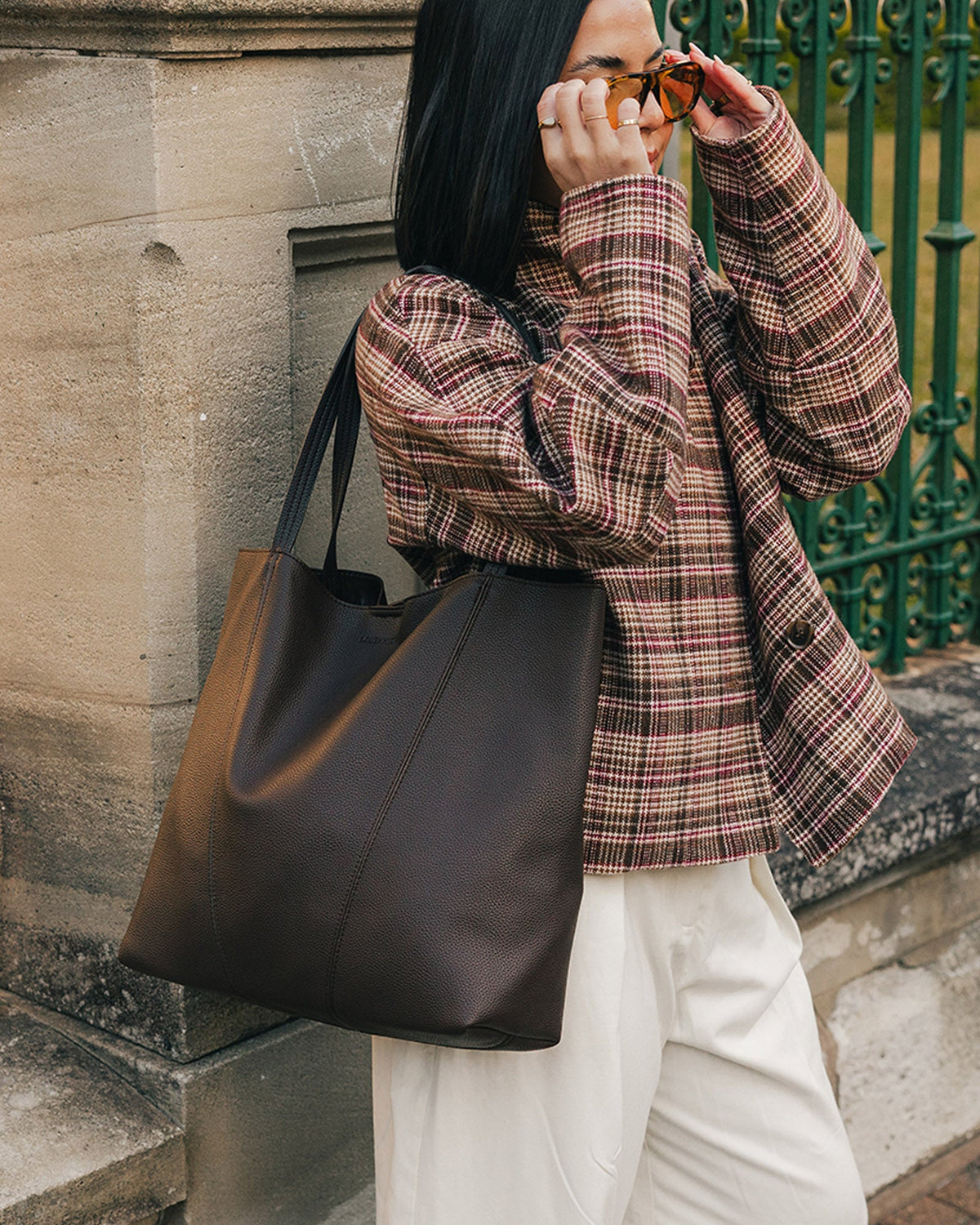 Colby Tote Bag Chocolate