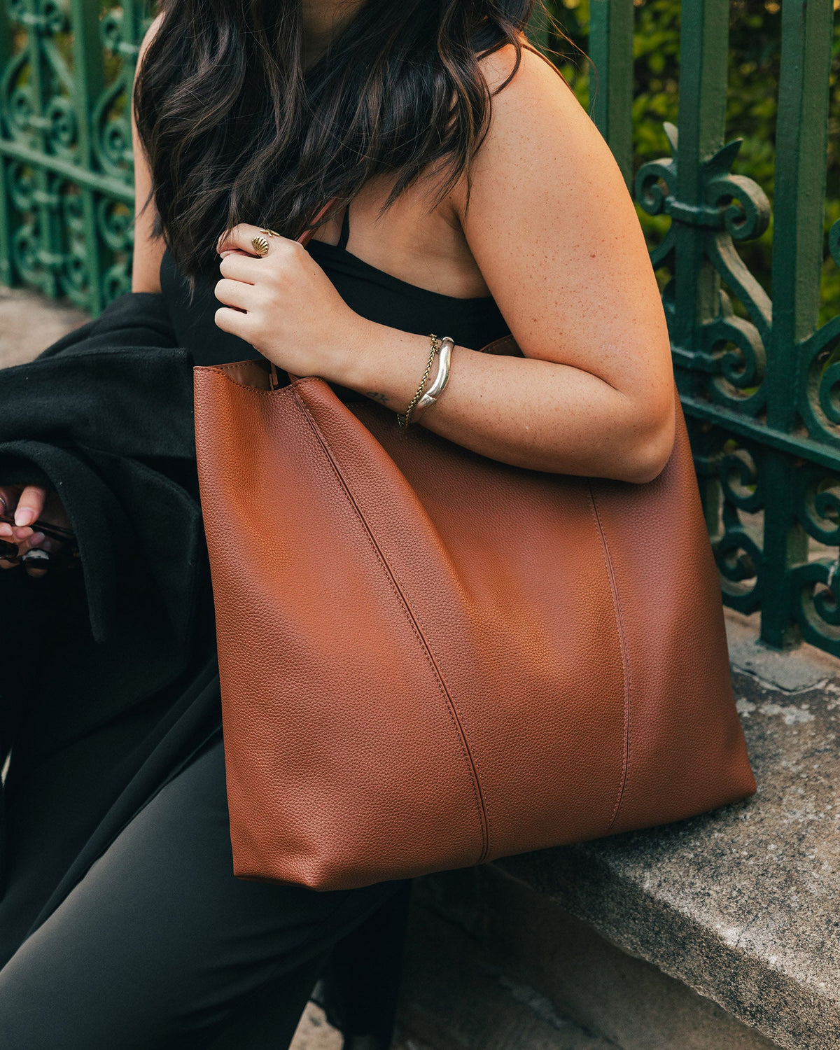 Colby Tote Bag Tan