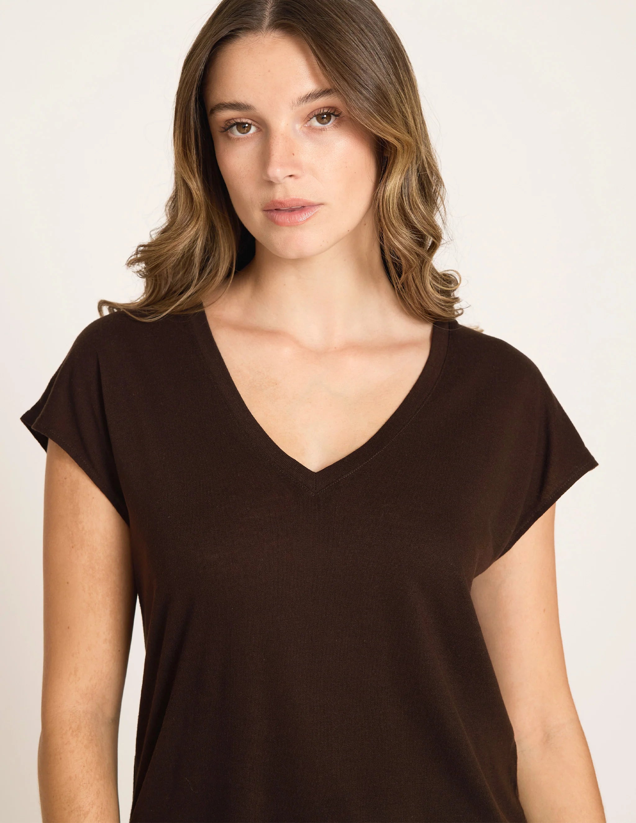Victor T-Shirt Chocolate