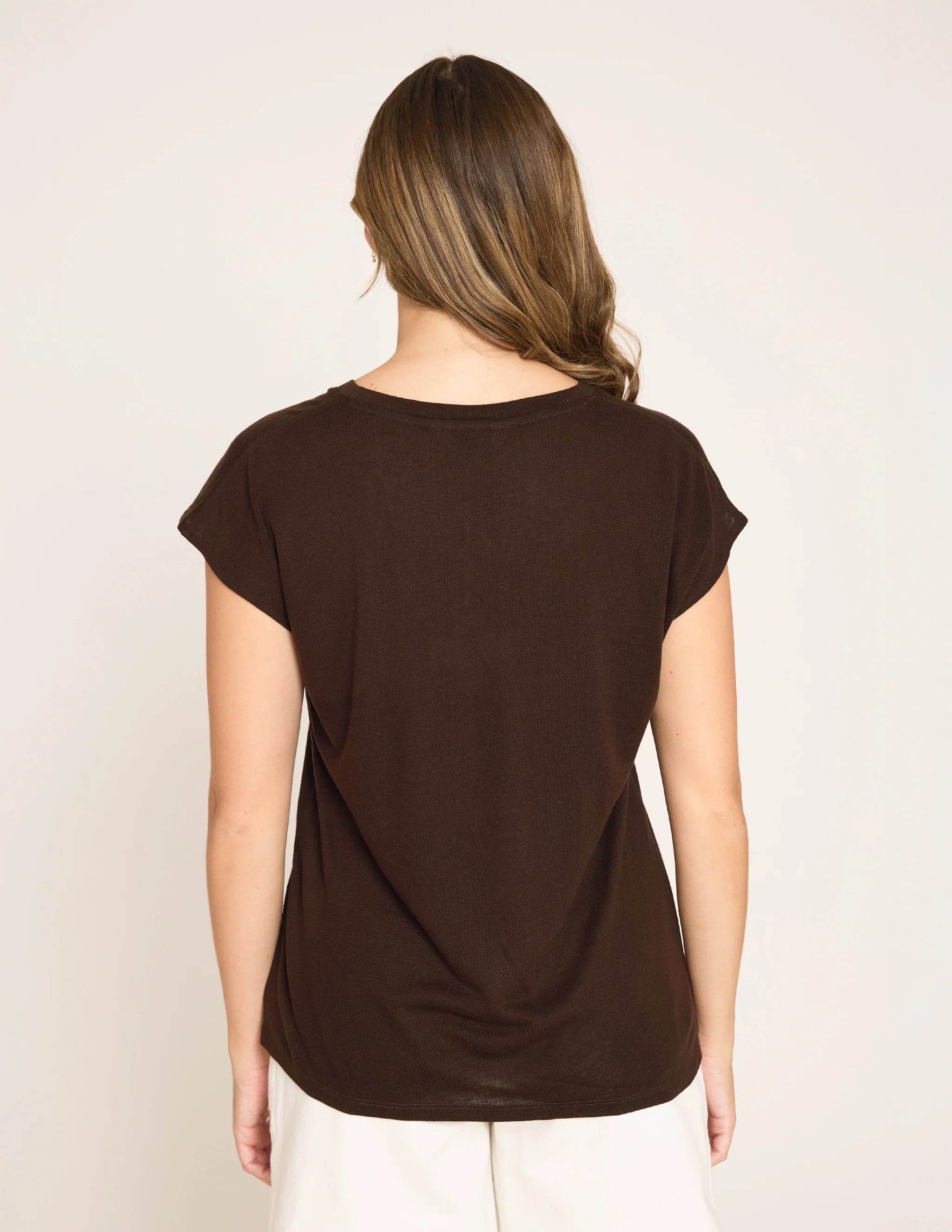 Victor T-Shirt Chocolate