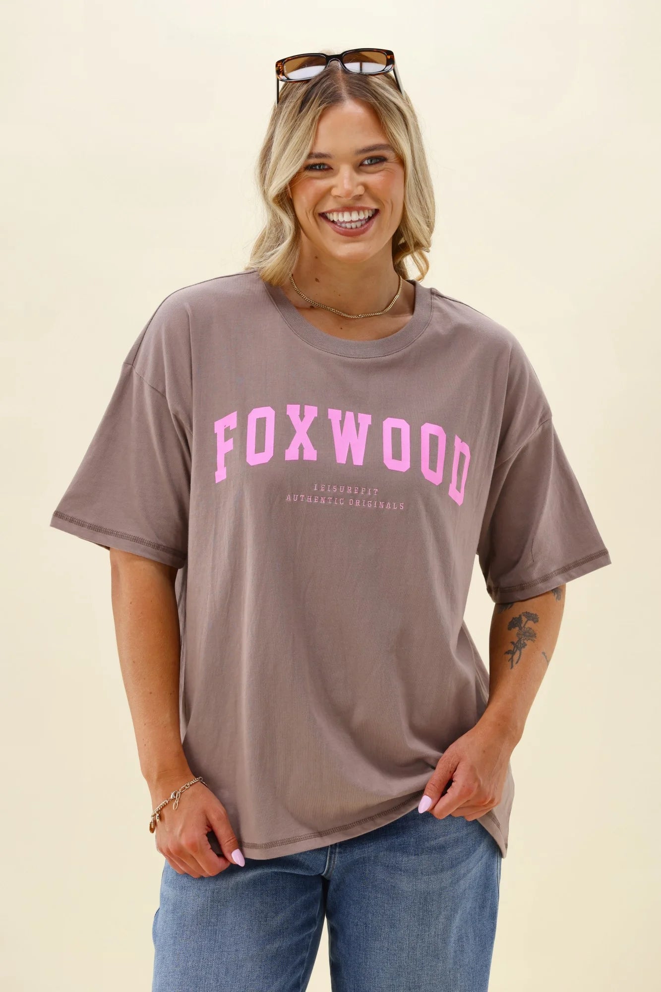 Interval Tee Brown & Bright Pink