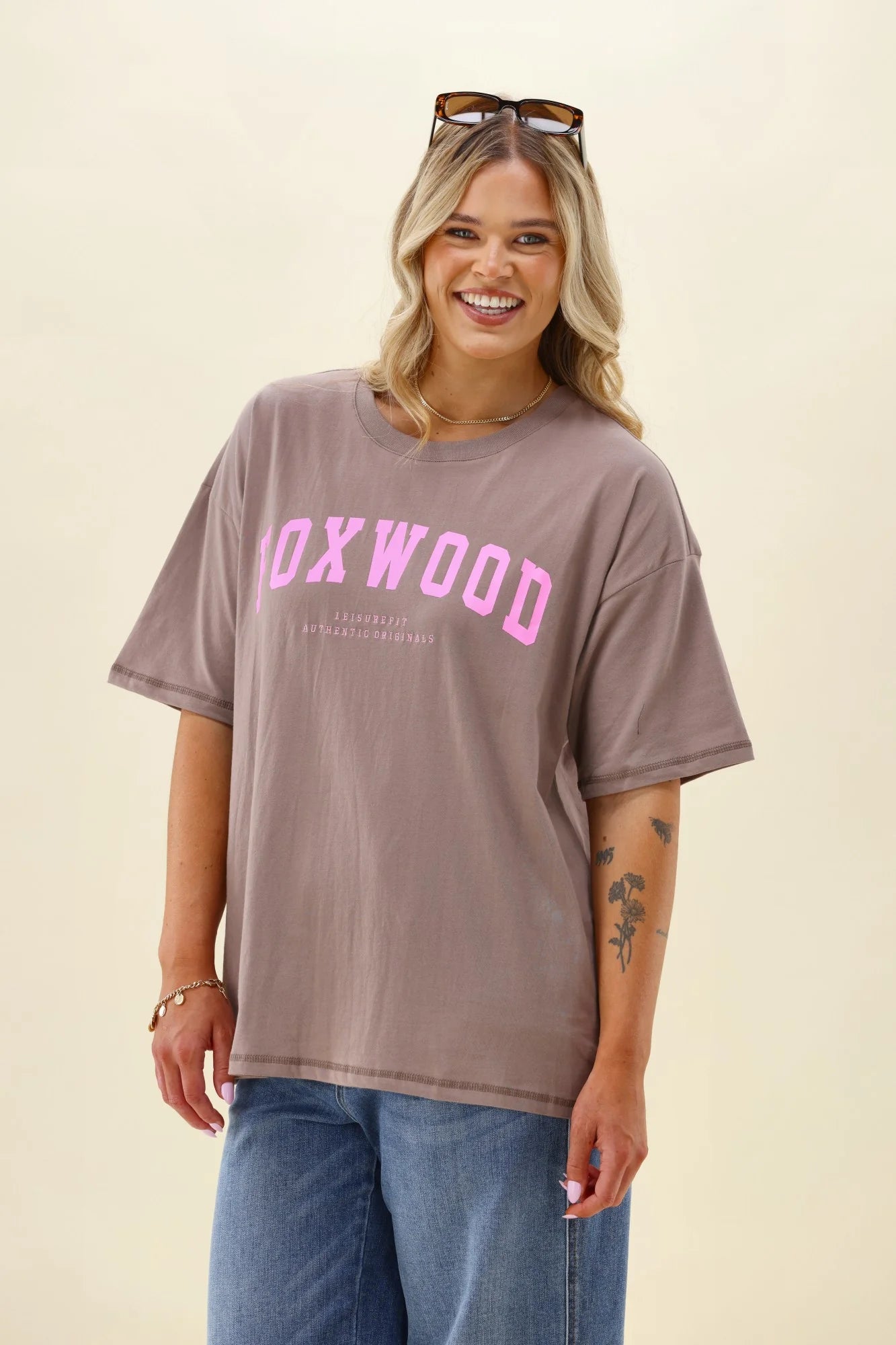 Interval Tee Brown & Bright Pink
