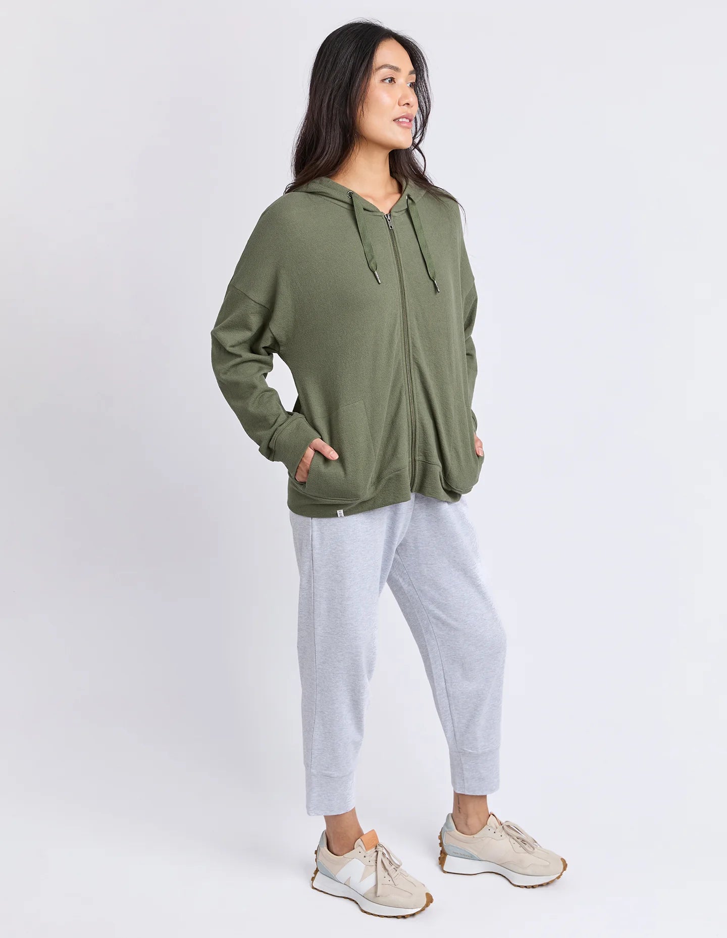 Beachy Long Sleeve Zip Hoodie Clover