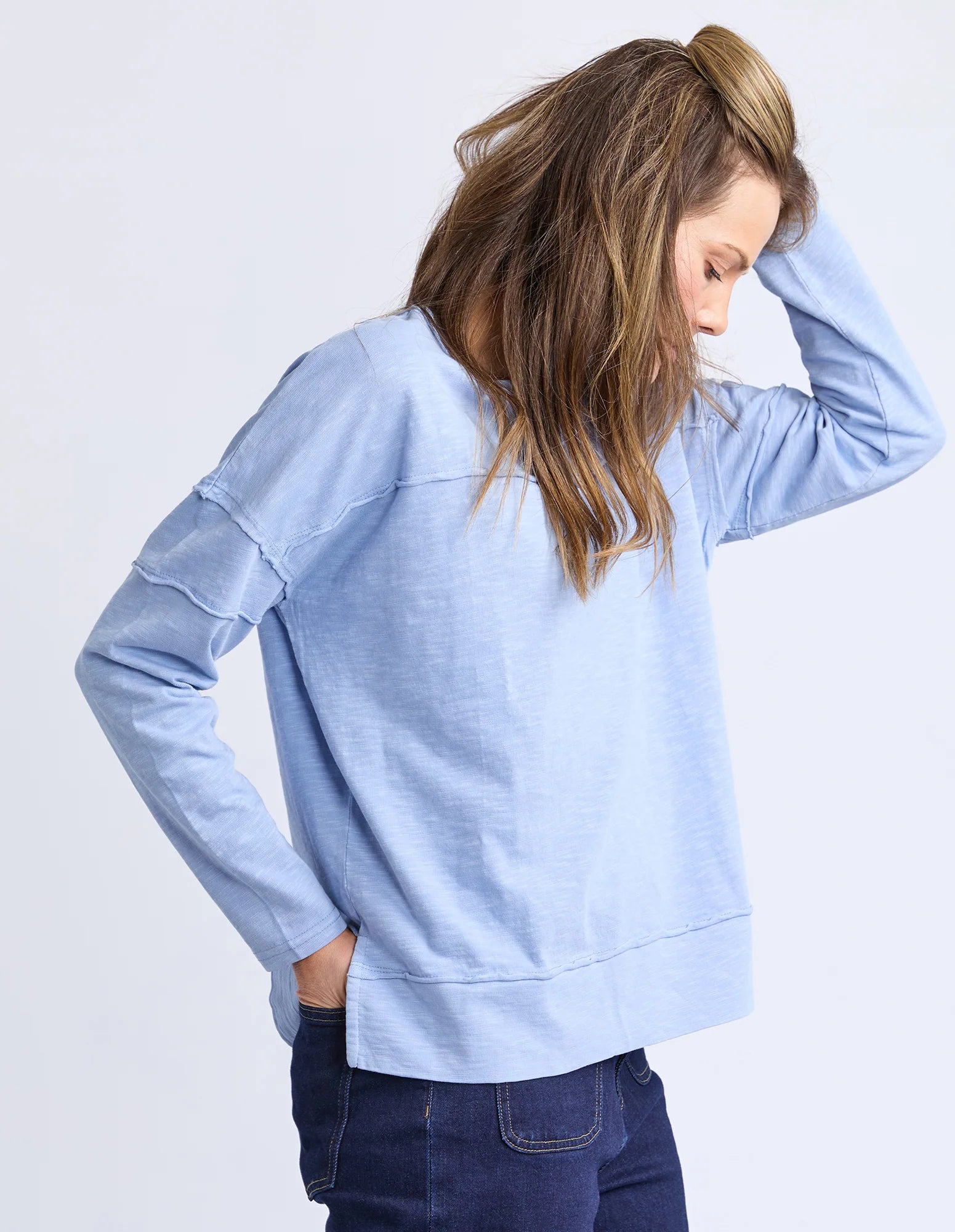 Jayne Throw On Top Light Blue