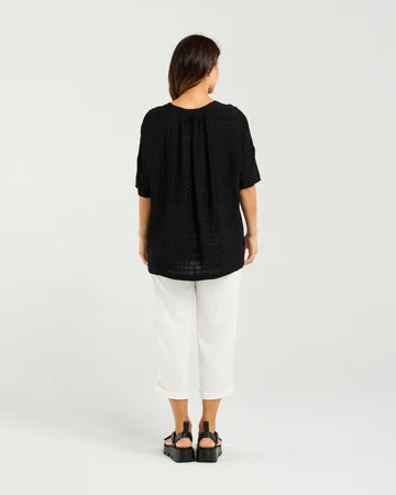 Nikita Top Black
