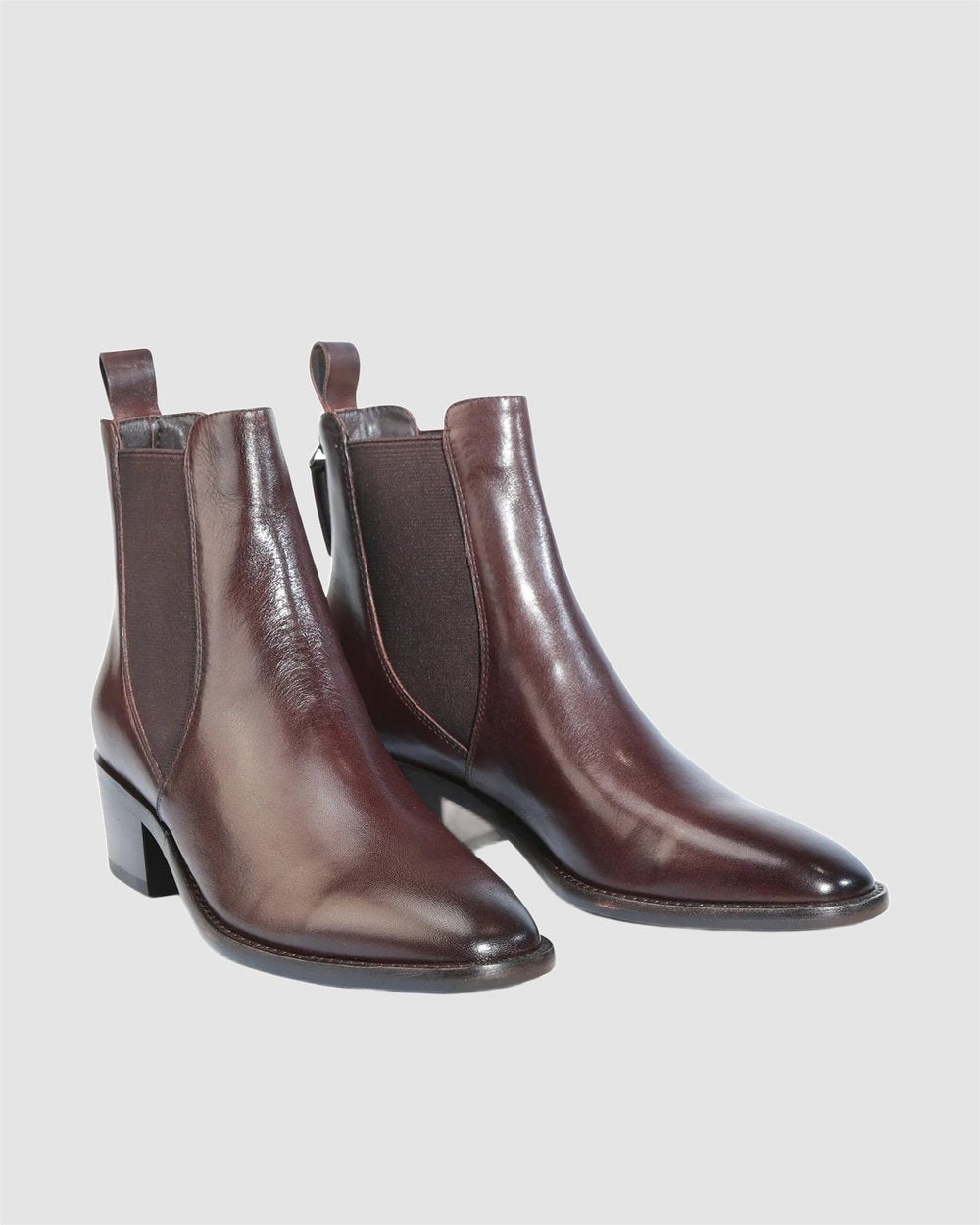 EOS Ila Chestnut Boot