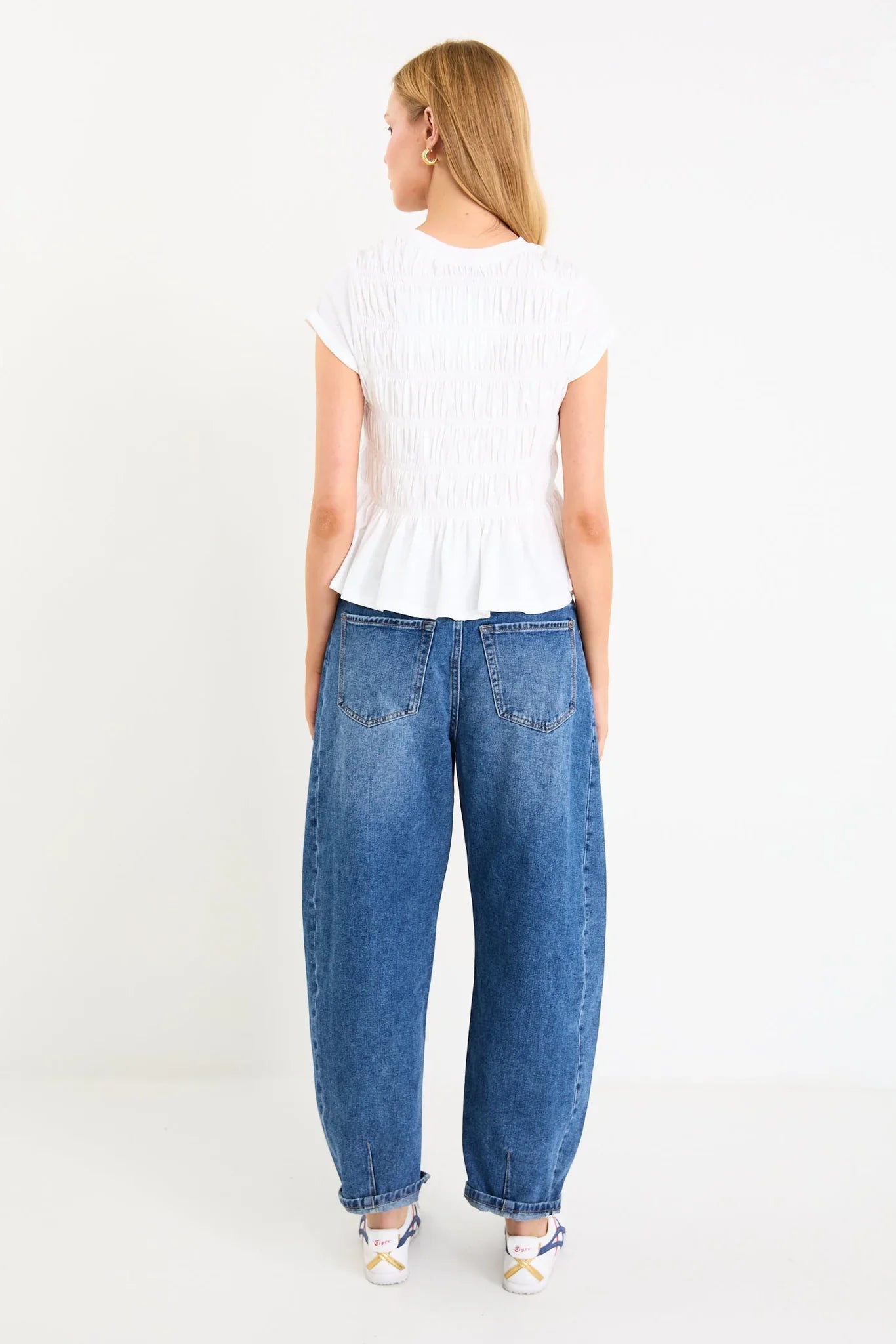 Stories Be Told Neat White Slub Shirred Detail Short Sleeve Tee