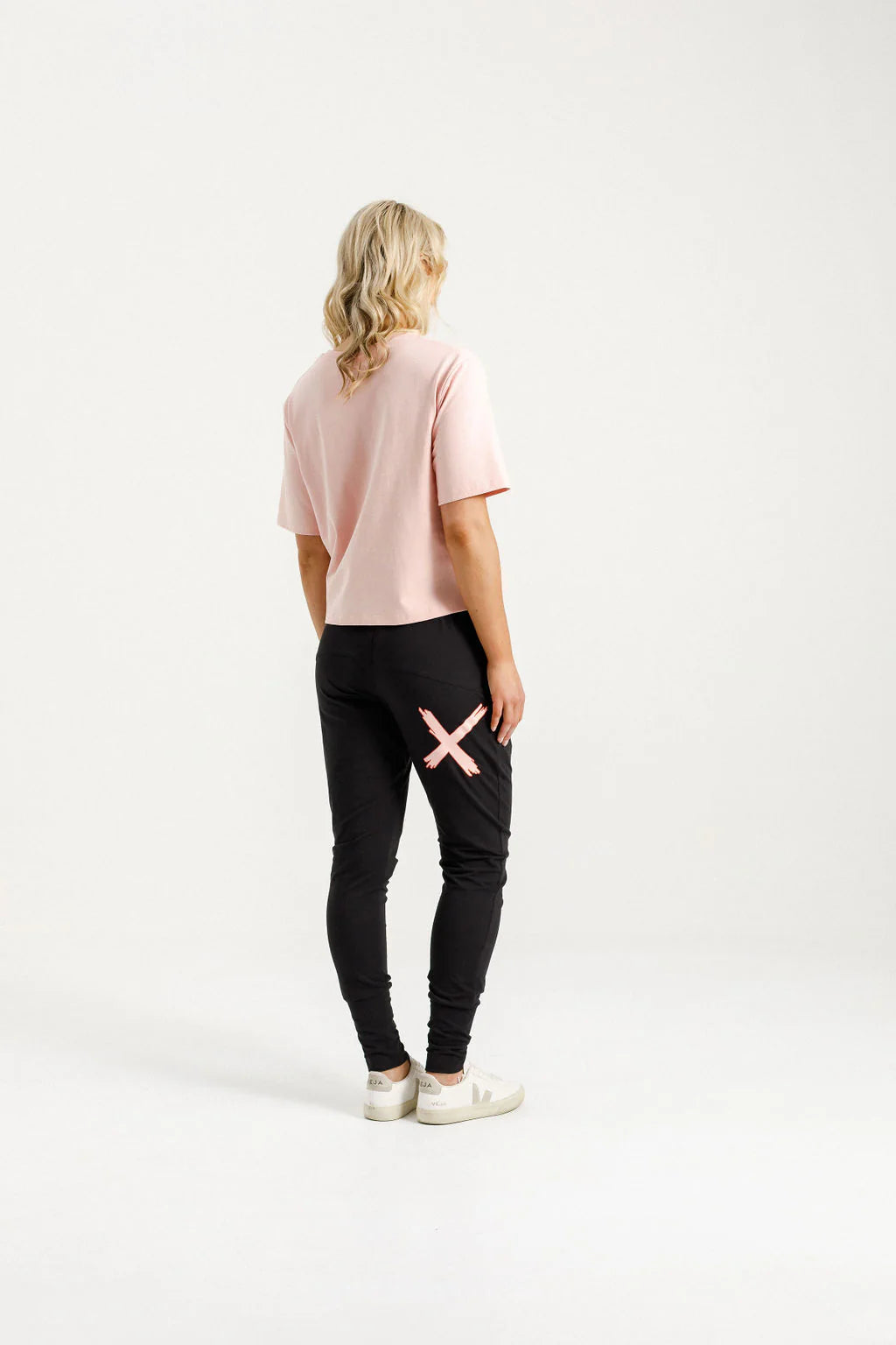 Apartment Pants Black with Blossom Berry