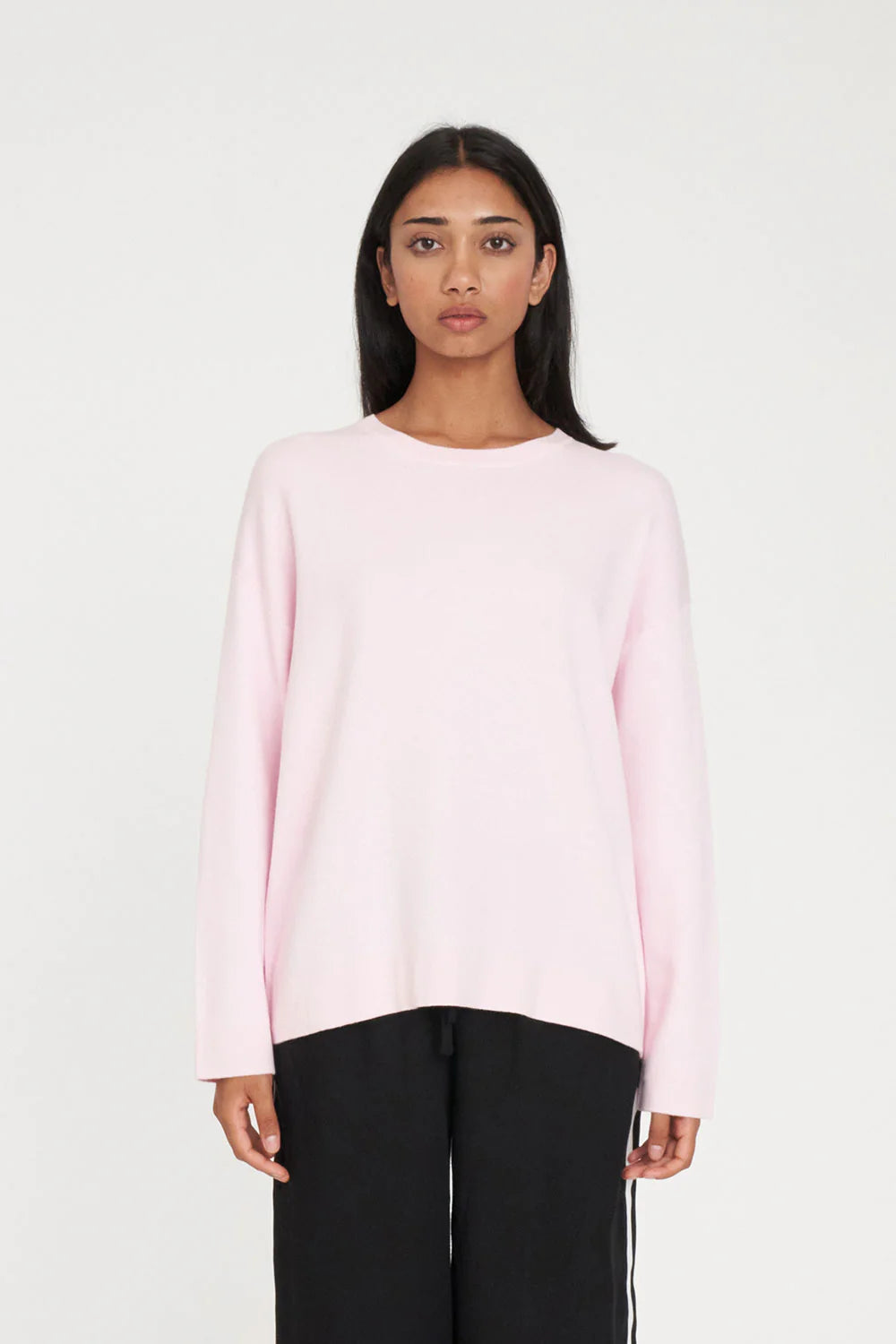 Huffer Neve Crew Pale Rose