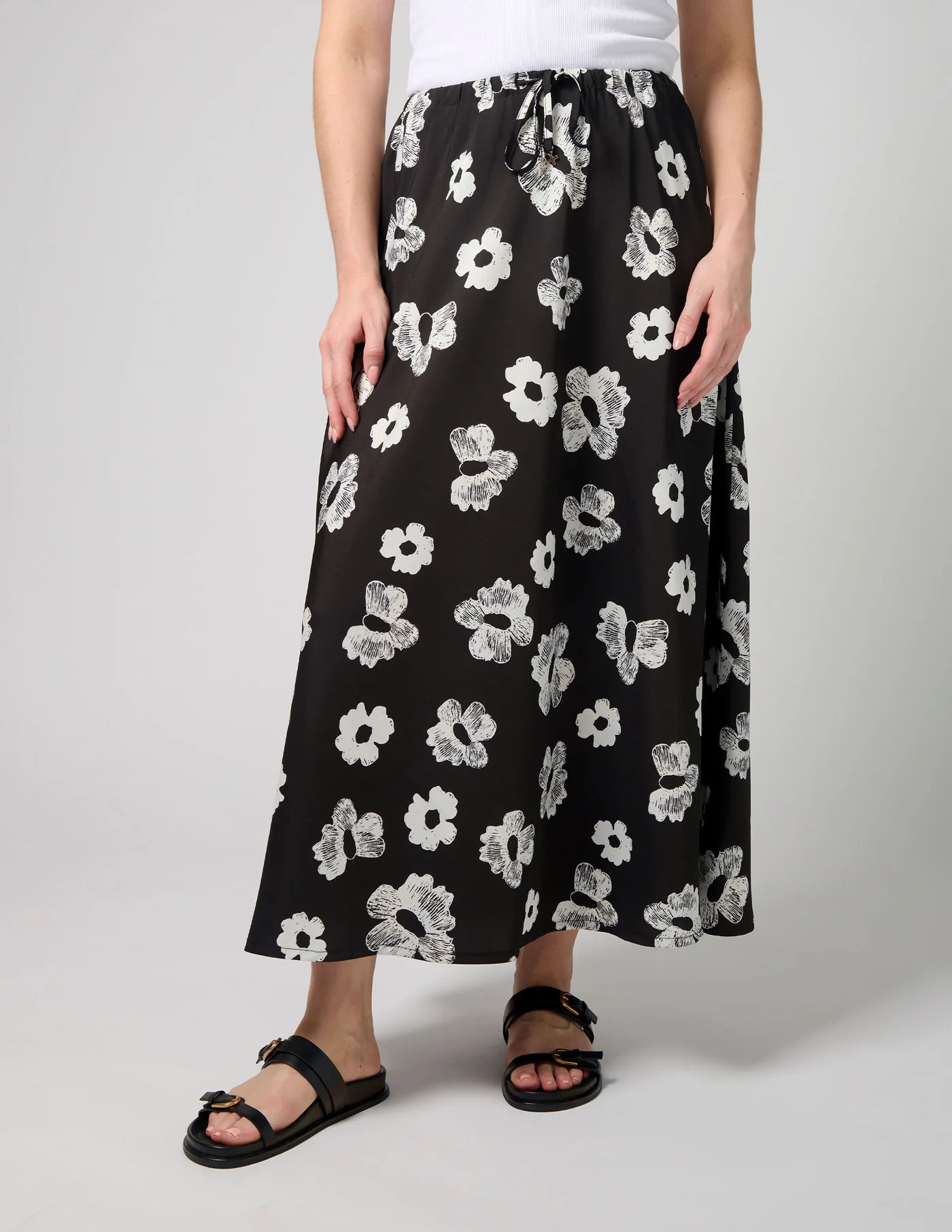 Anastasia Skirt Night Blooms