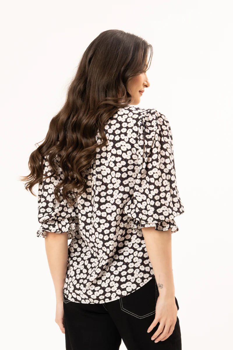 Seeking Lola Graceful Top Midnight Meadow