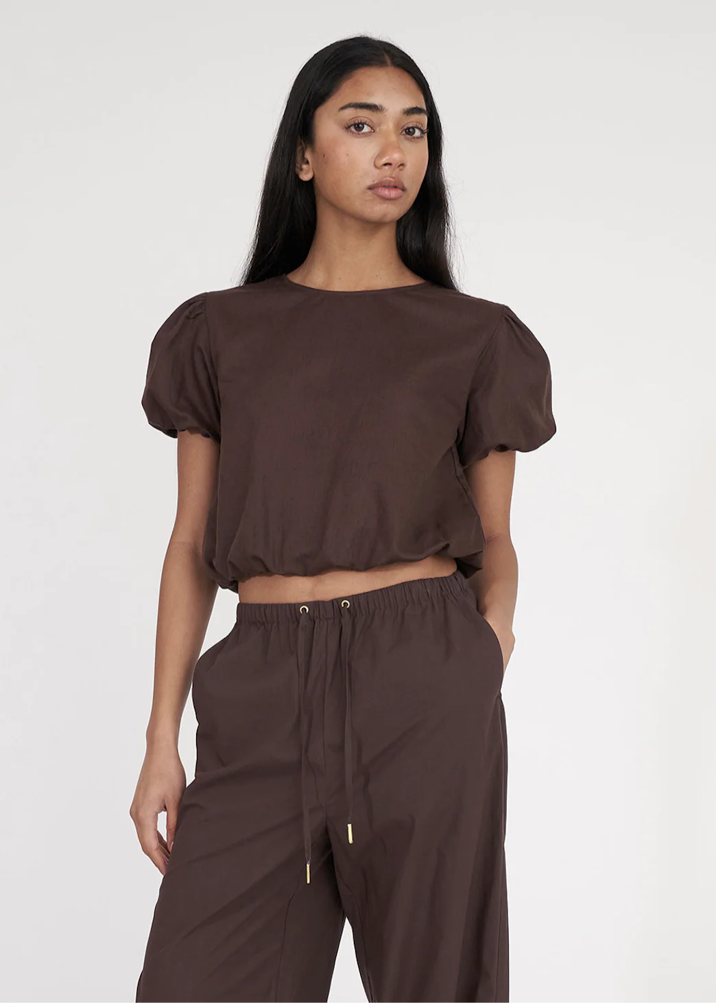 Lin-in Airy Top Cocoa
