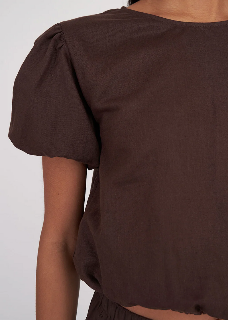 Lin-in Airy Top Cocoa
