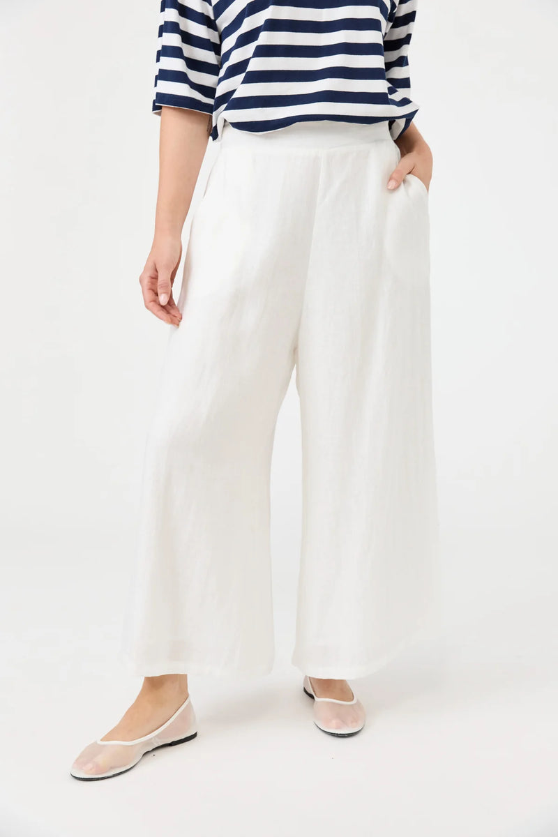 Studio Crop Pant Salt