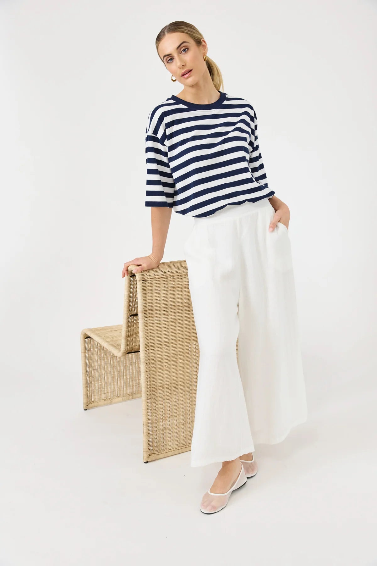 Studio Crop Pant Salt