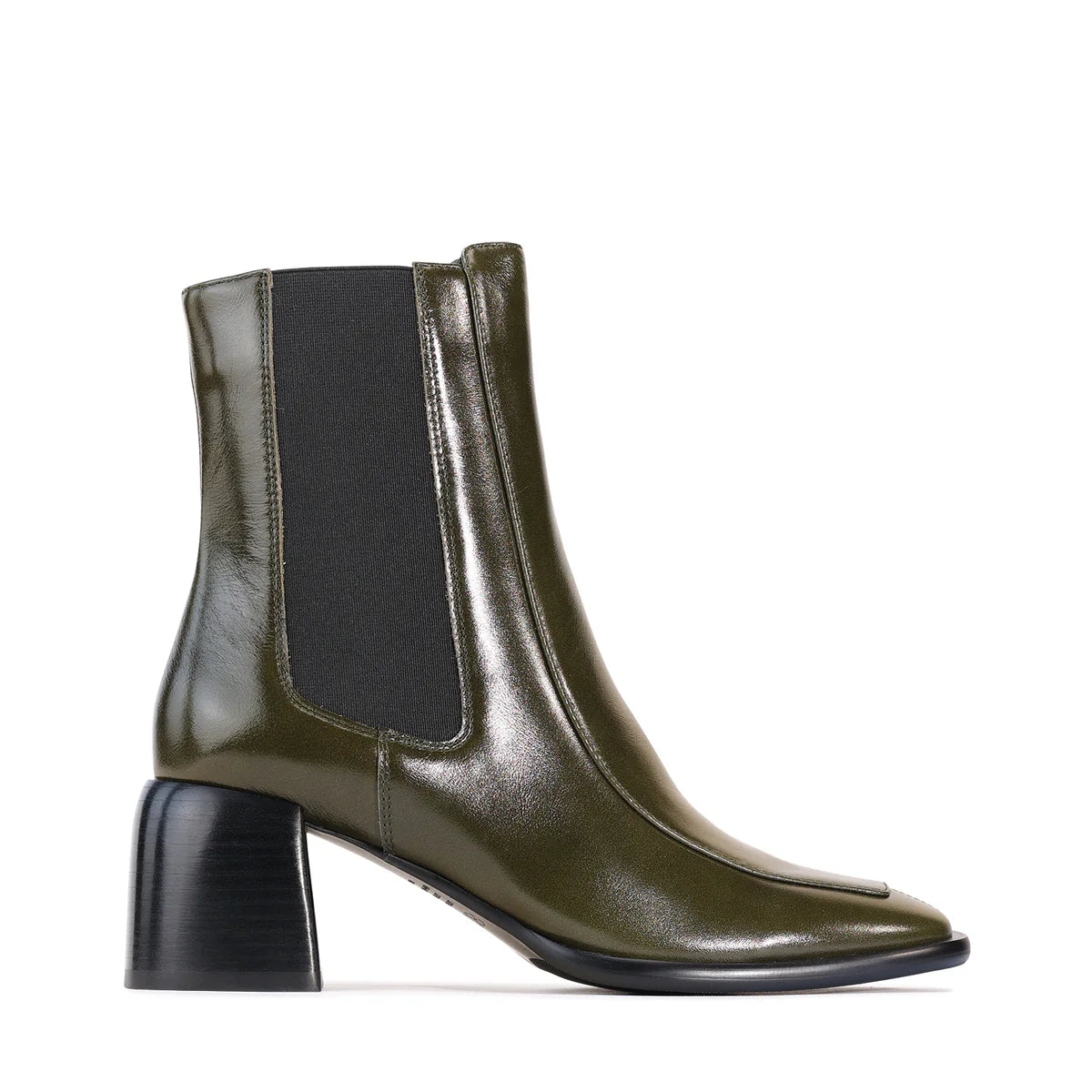 EOS Charcoal Moss Boot