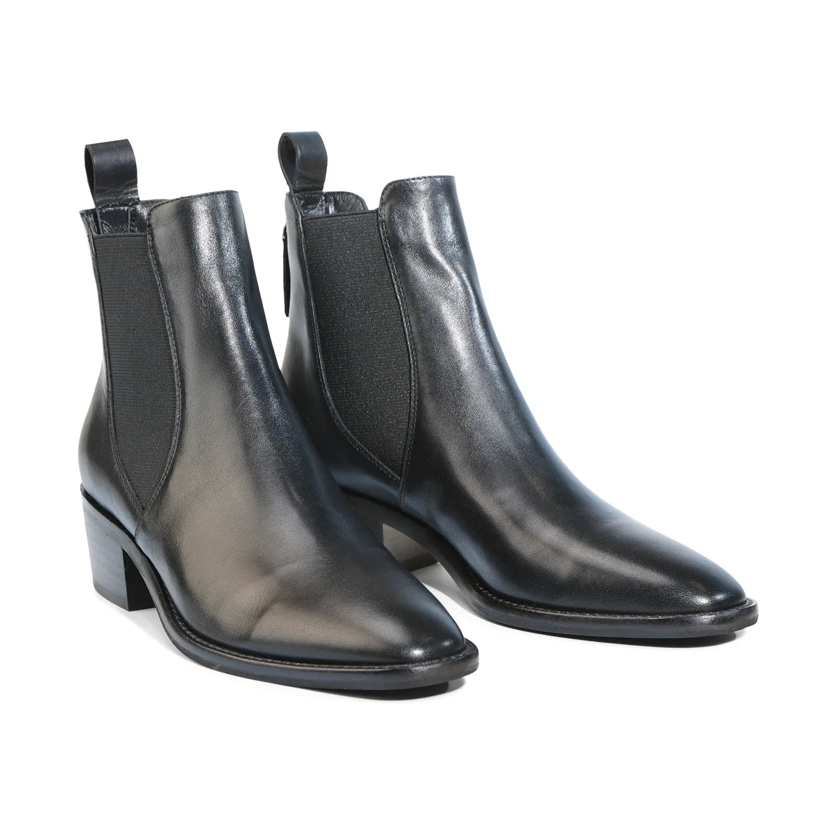 EOS Ila Black Boot
