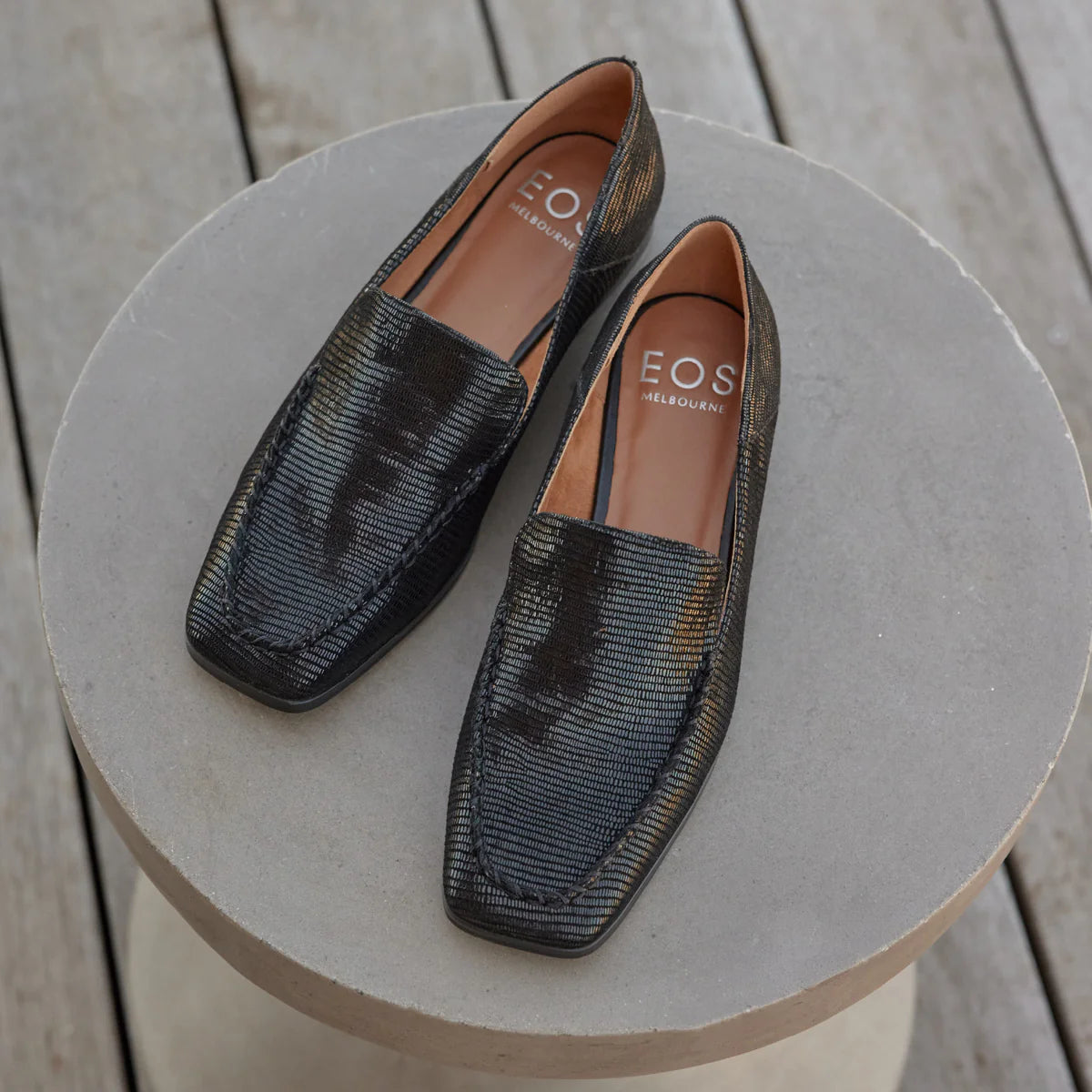 EOS Daylan Blackemboss Boot
