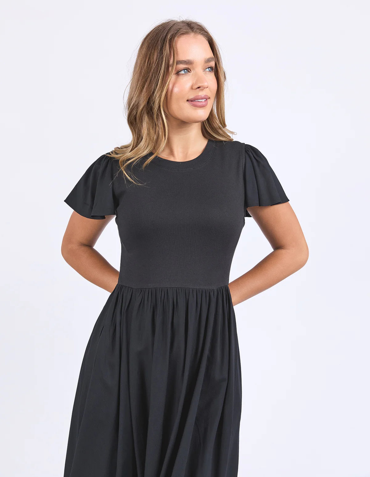 Elle Dress Black