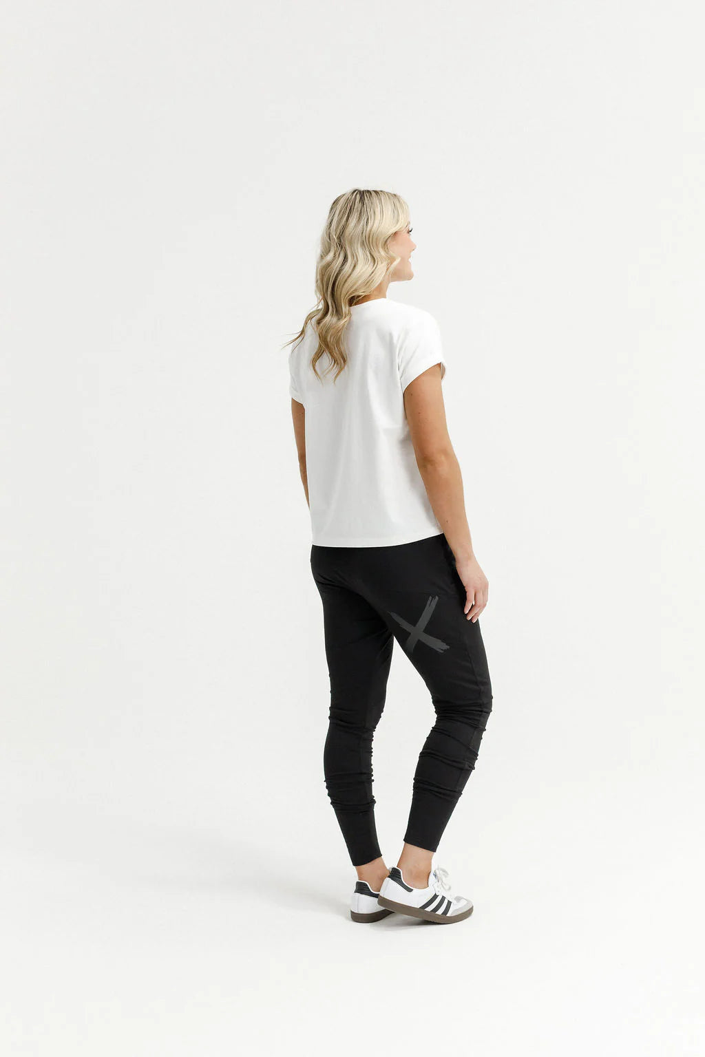 Apartment Pants Black with Matte Black