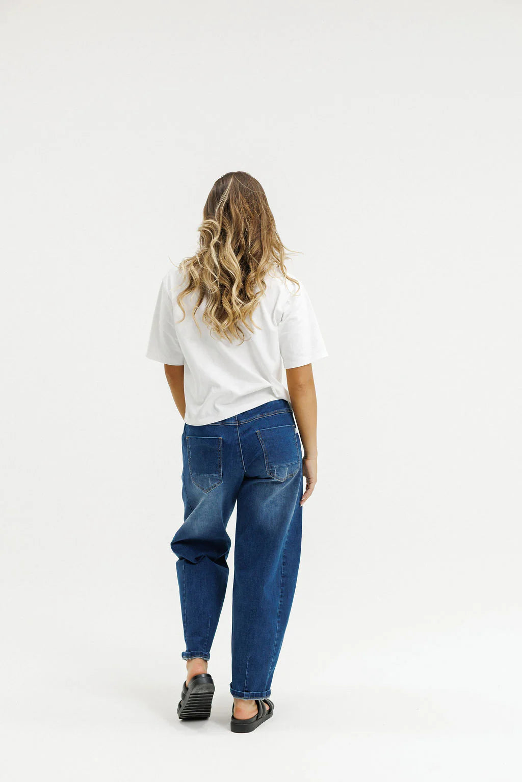 Barrel Jeans Blue Wash