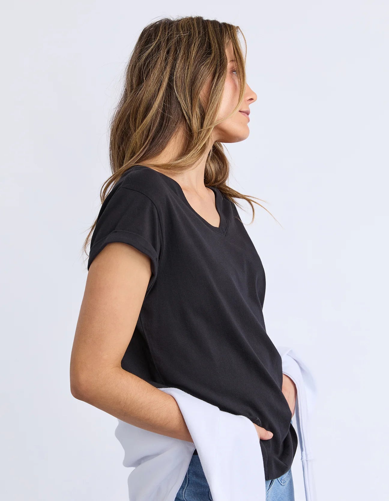 Manly Vee Tee Black