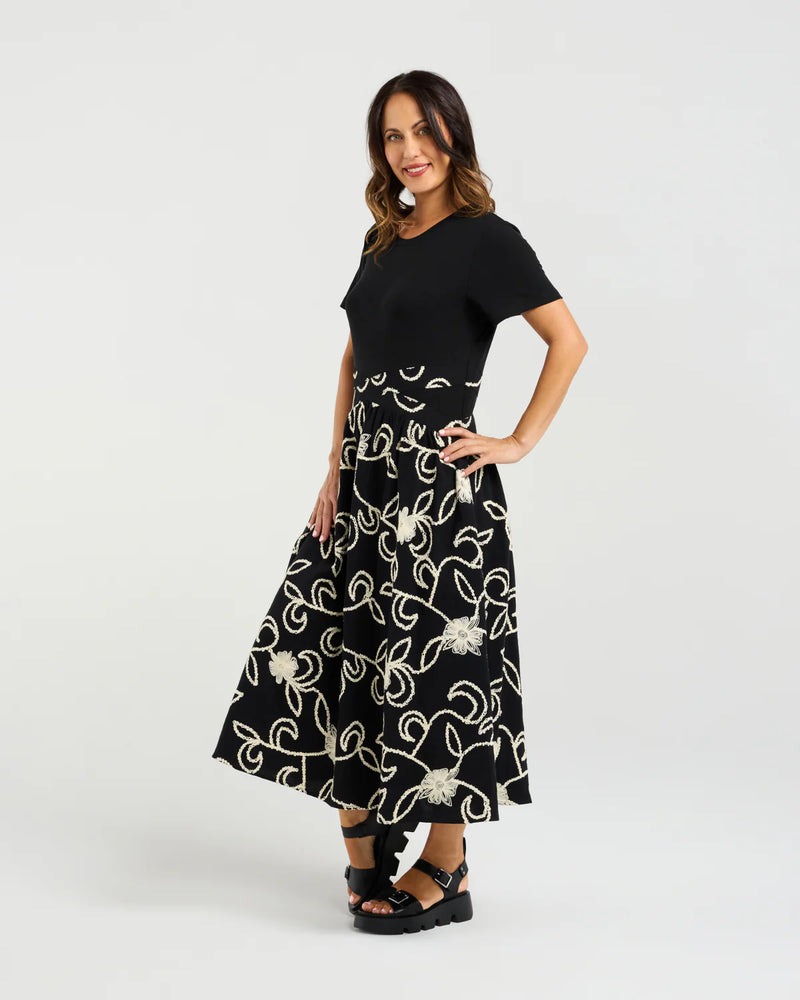 Delilah Dress Black/Folk Garden