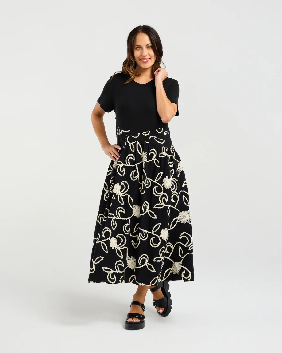 Delilah Dress Black/Folk Garden