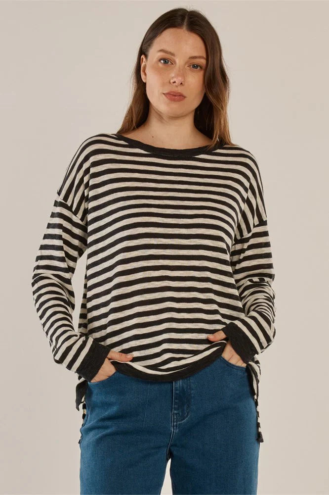 Natasha Knit Top Black Off-white Stripe