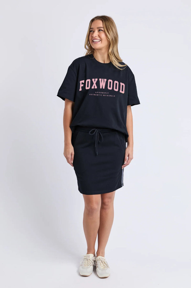 Interval Tee Navy with Neon Pink