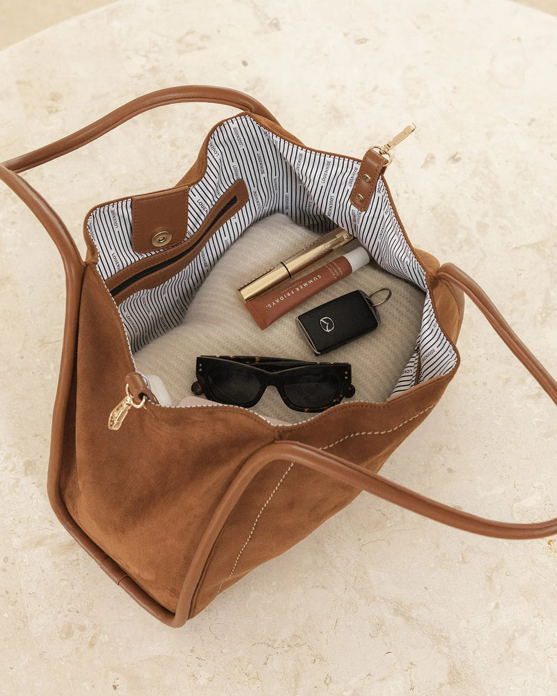 Sutton Shoulder Bag Tan