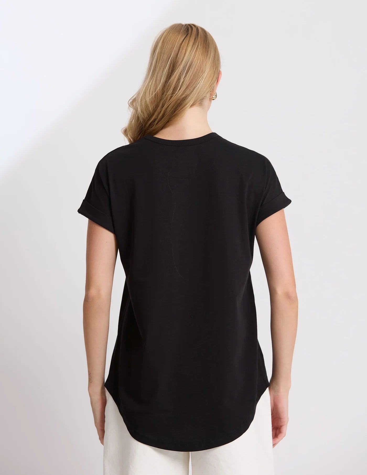 Soho Cuff V Tee Black