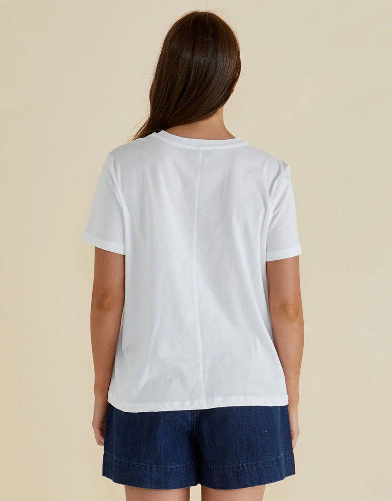 Ellia Crew Tee Paradise Beach White