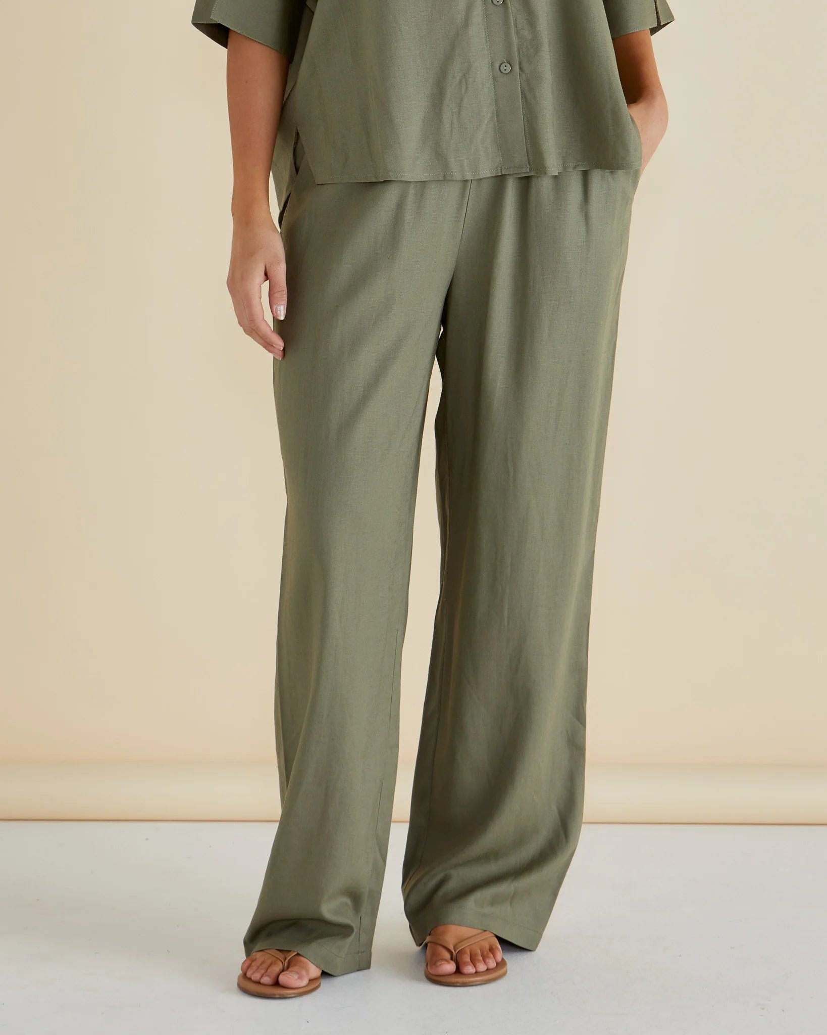 Zaza Relax Pant Olive Green