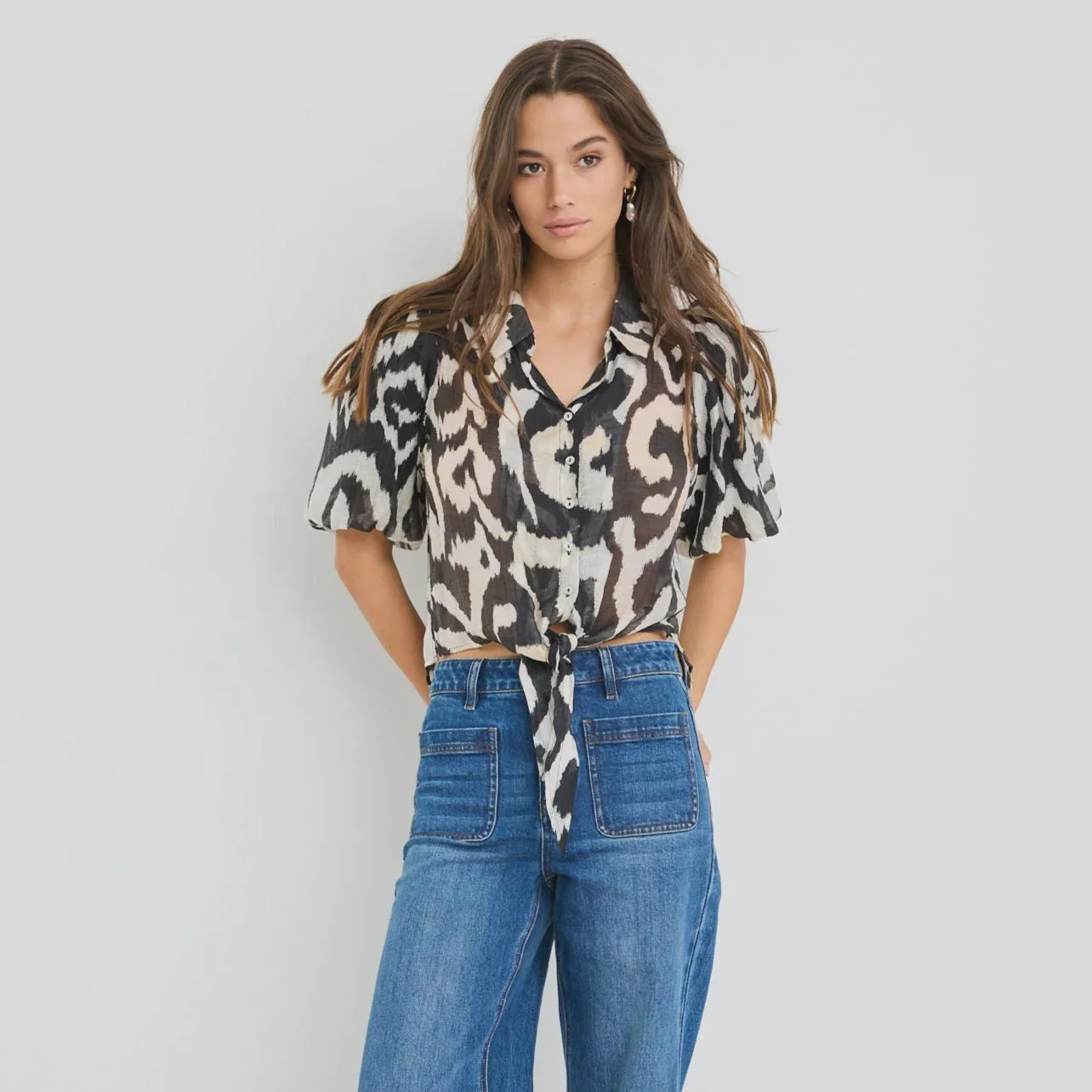 Exemption Black Zebra Tie Front Short Sleeve Shirt